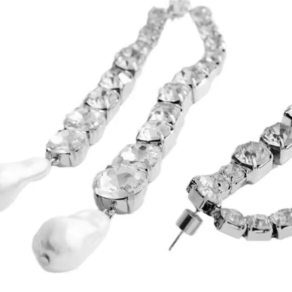New ZARA Rhinestone fringe pearl drop dangle cocktail earrings - Picture 4 of 12